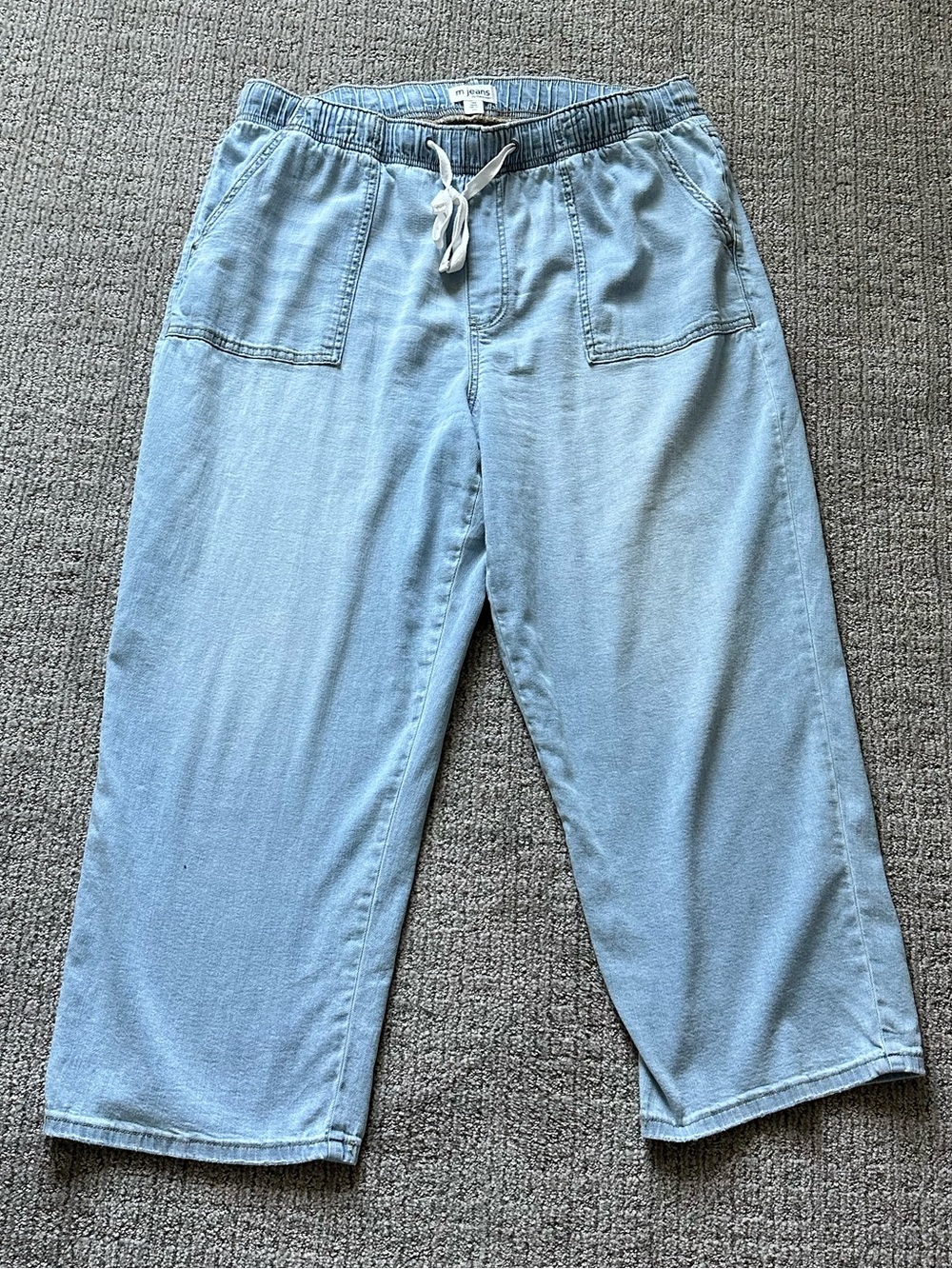 Maurice’s M Jeans 16W Light Wash Cropped Drawstring Jeans